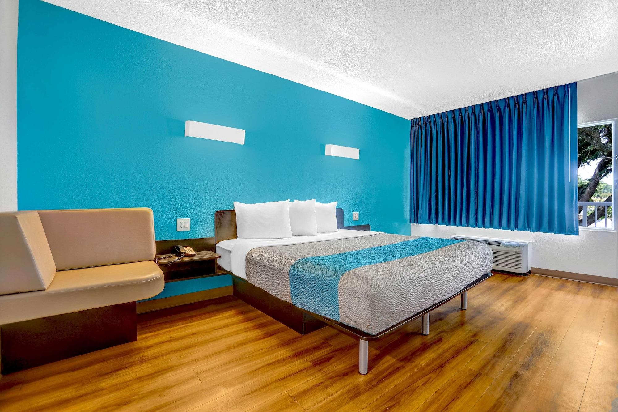 Motel 6-Jacksonville, Nc ภายนอก รูปภาพ