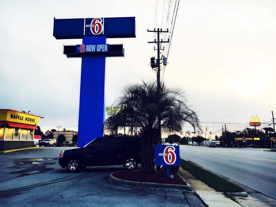 Motel 6-Jacksonville, Nc ภายนอก รูปภาพ